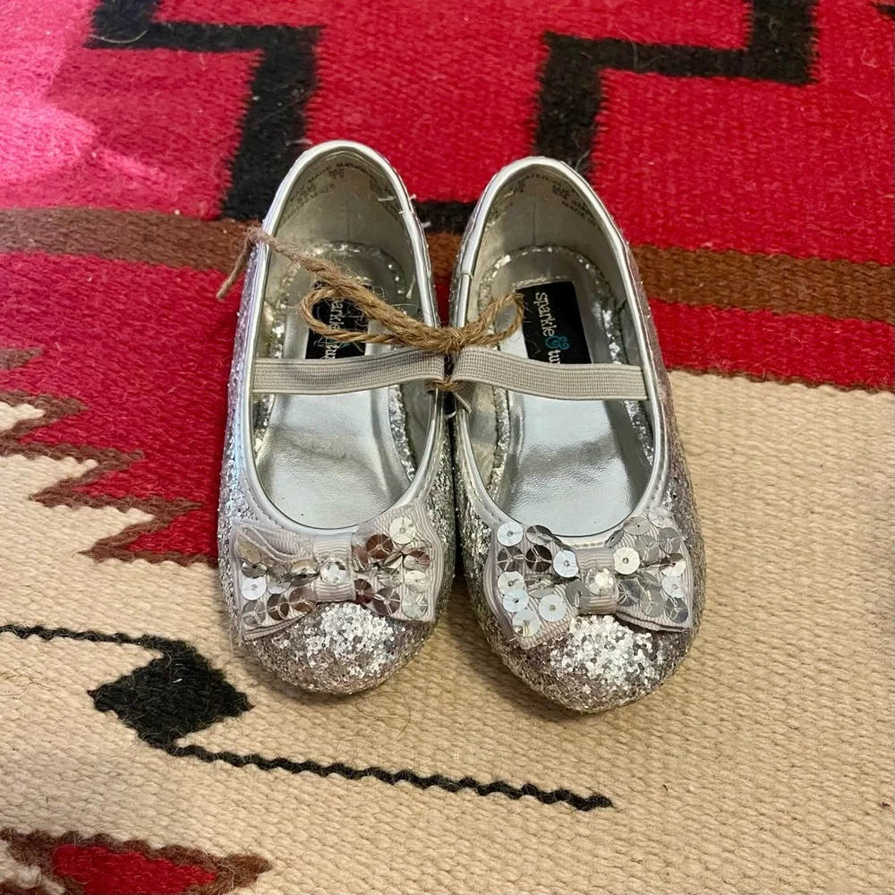 Kids Silver Glitter Shoes